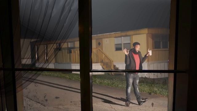 Blanco Brown does the The Git Up right outside your window at 12AM смотреть онлайн