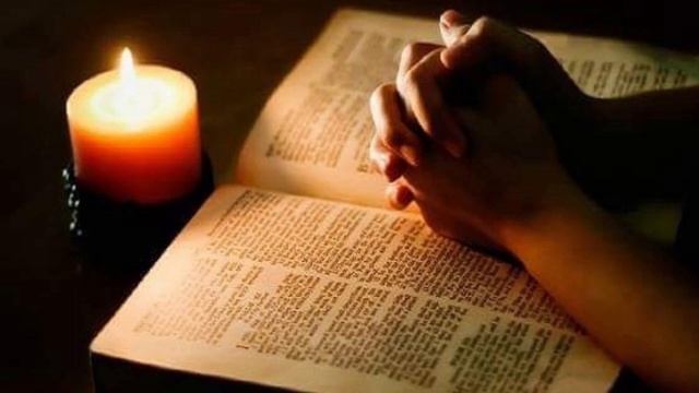 Евангелие дня 7 января 2023 с толкованием. Апостол дня. Рождество Христово. смотреть онлайн