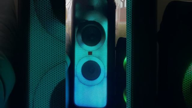 JBL Partybox 1000–JBL Partybox 310 смотреть онлайн