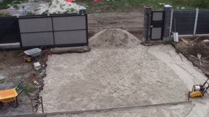 Площадка перед домом