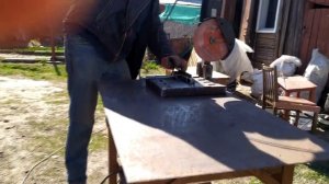 Простая стойка для болгарки своими руками! Ровный рез!