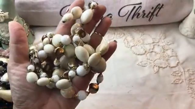 Let’s Open A.Jewelry Jar & Gifts Chicago Thrift Haul смотреть онлайн