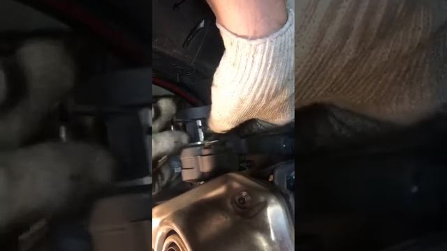 Кавасаки Z 900 задний супорт пружина . смотреть онлайн