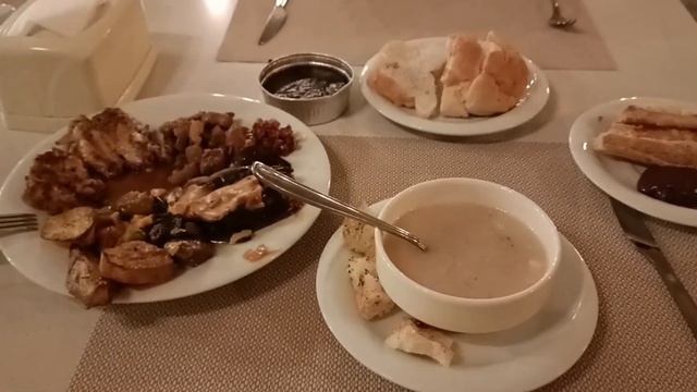 Ужин и завтрак в отеле Акдора. Сиде. смотреть онлайн