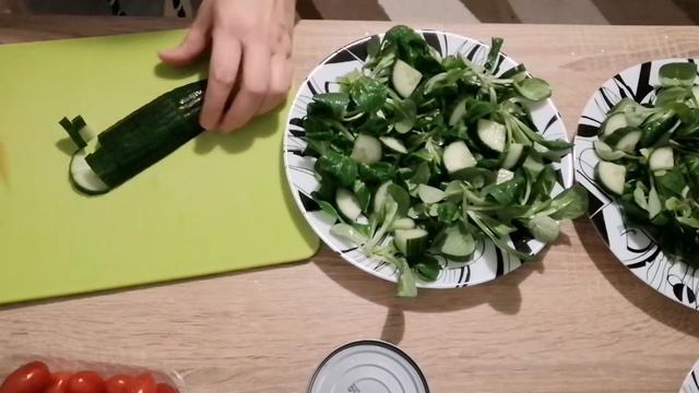 Салат с тунцом, всем рекомендую??и небольшая закупка смотреть онлайн