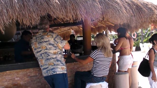 Hotel Ocean Coral, Mexico 2009 смотреть онлайн