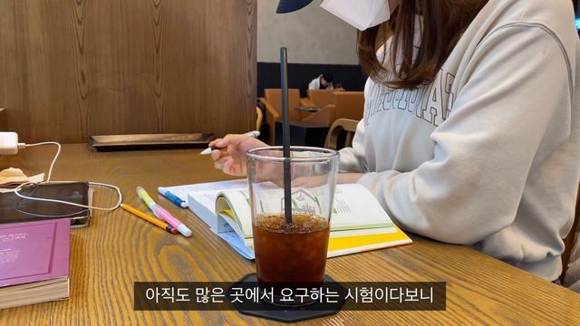 옹골차게 먹고 운동하는 갓생 브이로그 | 토익은 죽을 때까지 해야할까요..?⚰️| 사람 셋 댕댕 다섯! 개모임 2탄 | 일주일 브이로그 смотреть онлайн