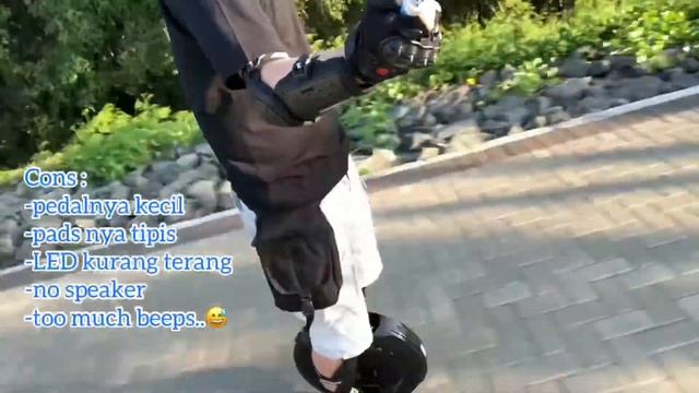 Jalan sore naik electric unicycle Kingsong 14M di PIK 2 смотреть онлайн