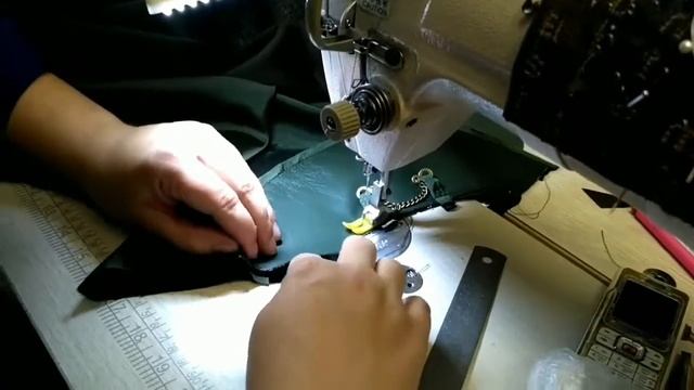 Пошив кожаного плаща. смотреть онлайн