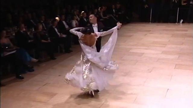Victor Fung & Anastasia - UK Open Pro Ballroom 2011 смотреть онлайн
