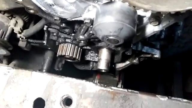 "ГТ" Тойотовский ДВС 2С, 2С-Т - замена помпы/маслянного насоса! смотреть онлайн