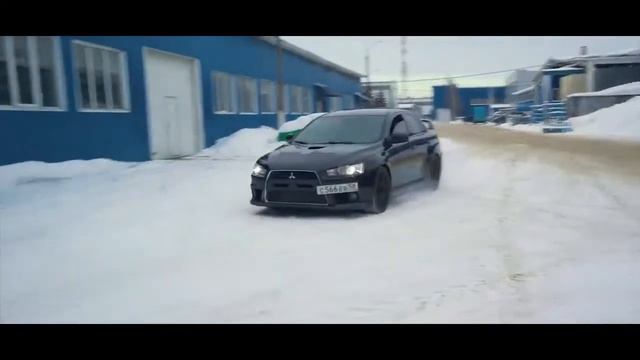 Mitsubishi Lancer Evolution смотреть онлайн