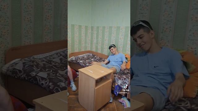 Лагерь Строитель смотреть онлайн
