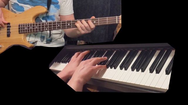 Adele - When We Were Young (a worse cover is hard to come by, novice sings, plays bass and piano) смотреть онлайн