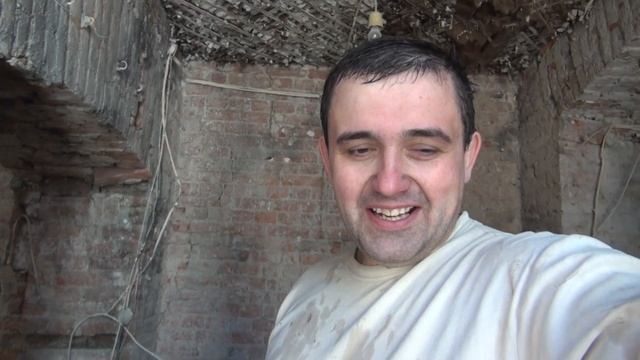 Техника безопасности и ЙОГА в старом фонде Санкт-Петербурга. смотреть онлайн