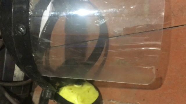 Берегите уши, руки и глаза. Наши средства ОТ. смотреть онлайн