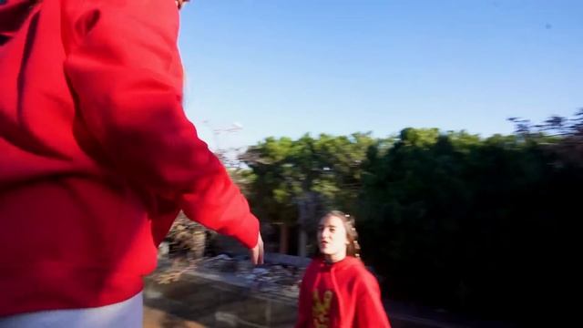 MI HIJA PEQUEÑA CONOCE A MI NOVIA Y ACABA MUY MAL…**teneis que verlo!** смотреть онлайн
