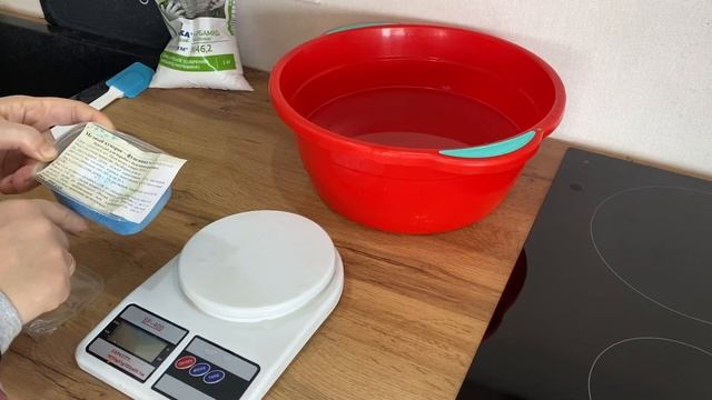 ПЕРВАЯ ВЕСЕННЯЯ ОБРАБОТКА САДА / Мочевина + медный купорос/1 этап /Сад и огород на юге смотреть онлайн