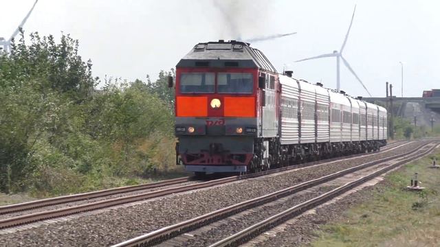 ТЭП70-0338 с поездом №223 Саратов - Анапа смотреть онлайн