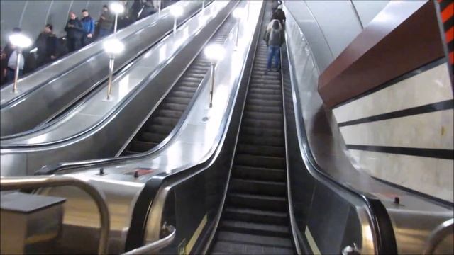 Станция метро 