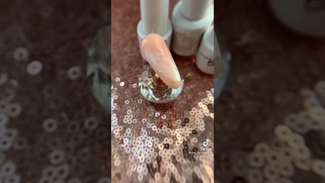 Маникюр+ истории ??? смотреть онлайн