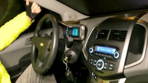 Chevrolet Aveo t300  БРАТЬ или НЕТ шевроль на вторичке? Салон и внешка.