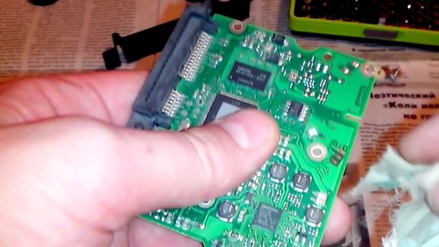 Профилактика жесткого диска / Ремонт HDD Seagate Barracuda смотреть онлайн