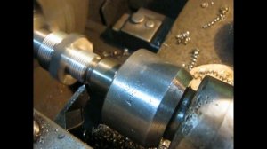 Резьба резцом и маточная гайка