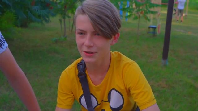 КТО САМЫЙ КРУТОЙ НА РАЙОНЕ? Диана стала ЗЛОЙ... смотреть онлайн