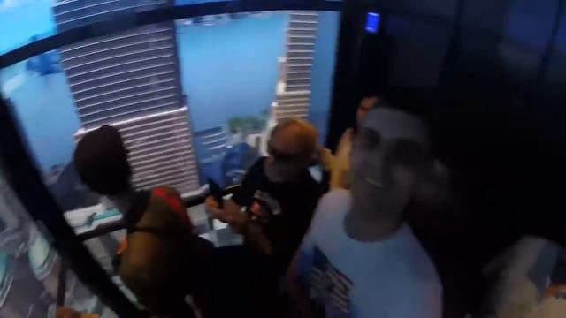 Decida do elevador do One World Trade Center смотреть онлайн