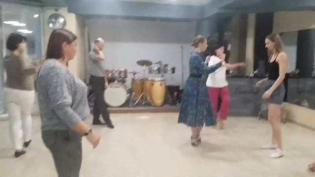 Урок Танго Интенсива по Техникам в Клубе "Tango del Alna" в Сочи от Ксении Селюк (Москва) смотреть онлайн
