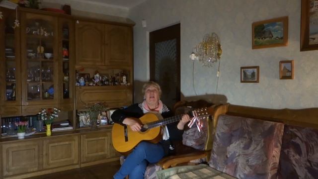 БЕЛОЙ АКАЦИИ ГРОЗДЬЯ ДУШИСТЫЕ (музыка Вениамина Баснера, слова Михаила Матусовского) смотреть онлайн