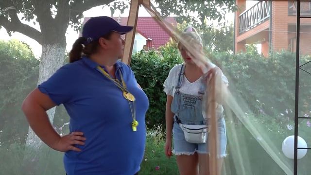 НЕЗАБУДКА ~СЮРПРИЗ ОТ ЗЛОЙ УЧИЛКИ!!! смотреть онлайн