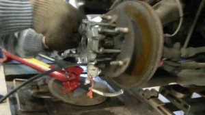 4 - Ford Tranzit замена ступичного подшипника специнструментом