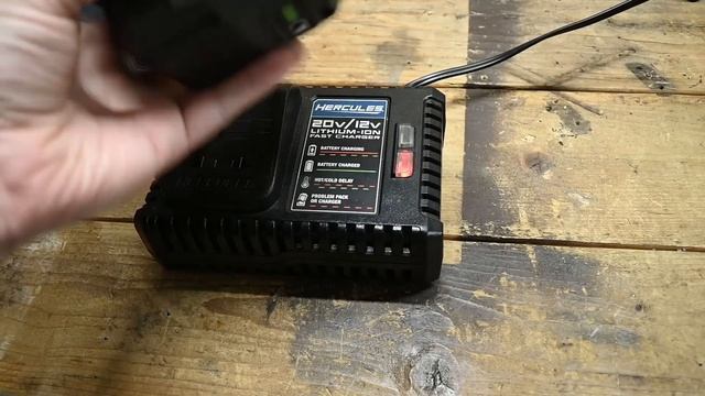 The DeWALT PowerPack: Juice Up Any Brand's Tools w/ 7200 Watts! смотреть онлайн