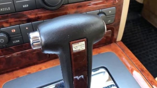 Volkswagen Phaeton W12 был ультра-люксовым седаном VW за $120 000