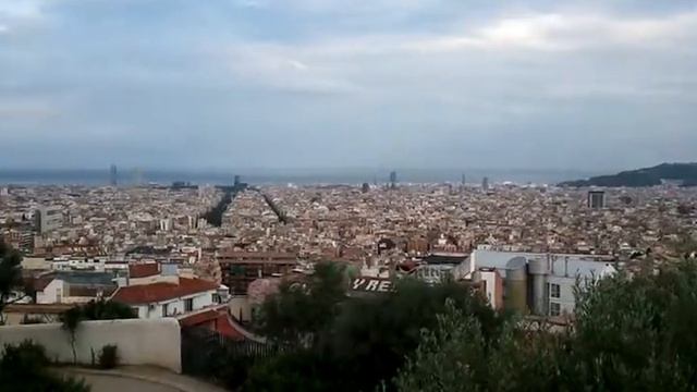 Park Guell by Antoni Gaudi-- Barcelona Spain смотреть онлайн