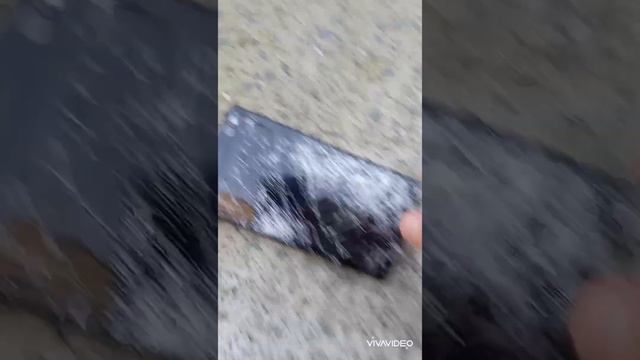 Разбил телефон😲!... смотреть онлайн