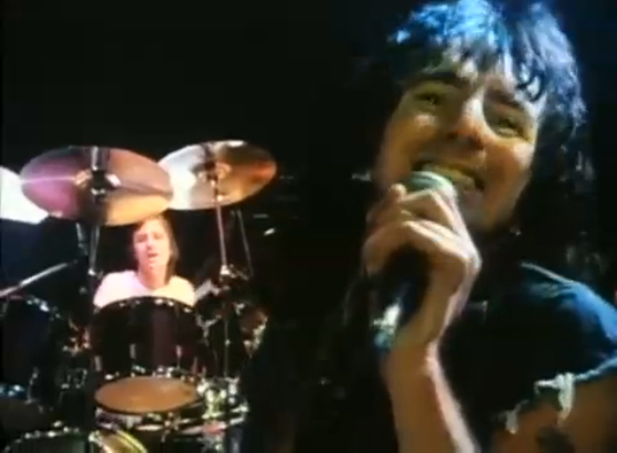 AC_DC - Highway to Hell смотреть онлайн