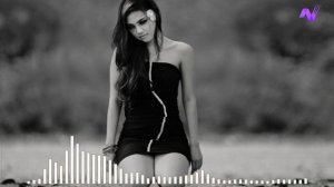 ВЗГЛЯНИ НА НЕБО ПОСМОТРИ КАК ПЛЫВУТ ОБЛАКА