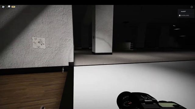 Playing SCARY Roblox Game W/ ERROR Pt.1