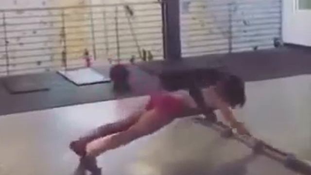 Доказательство! Женщины сильнее мужчин! смотреть онлайн