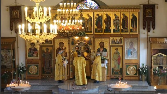 Божественная литургия архиерейским чином. (07.03) 9:30 смотреть онлайн