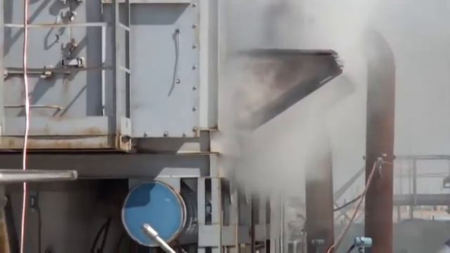 Тушению пожара печи подогрева нефти ПТБ-10/Fire-extinguishing in oil heater смотреть онлайн