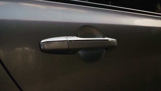 И это хваленное Японское Качество? Honda Civic 2011 года смотреть онлайн