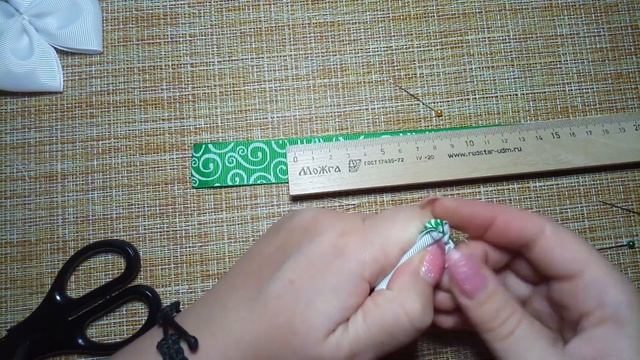 Простые бантики для волос. Своими руками. Из лент шириной 2,5см и 4см. DIY. смотреть онлайн