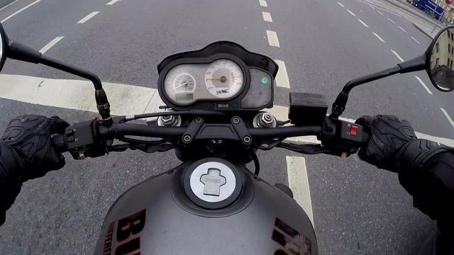 МБ36: Закрытие сезона 2019 на Булке. Buell xb12s. Пытаюсь вырваться из колонны. смотреть онлайн