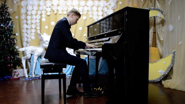 Соболев Михаил Д.Равина "Гармоничекий этюд", С.В.Рахманинов "Прелюдия" смотреть онлайн