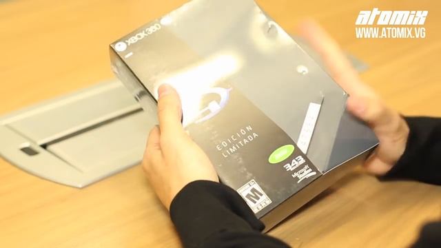 Unboxing: Consola y edición limitada de Halo 4 смотреть онлайн
