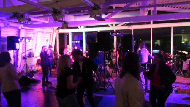 PART ONE - The Howling Horns & Groovy Food covering "Mustang Sally" at the Flat Water Center 2018 смотреть онлайн